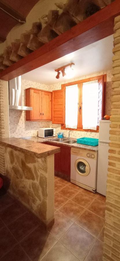 Casa Camille.Villares Elche De La Sierra Luaran gambar