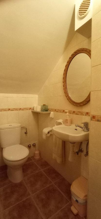 Casa Camille.Villares Elche De La Sierra Luaran gambar